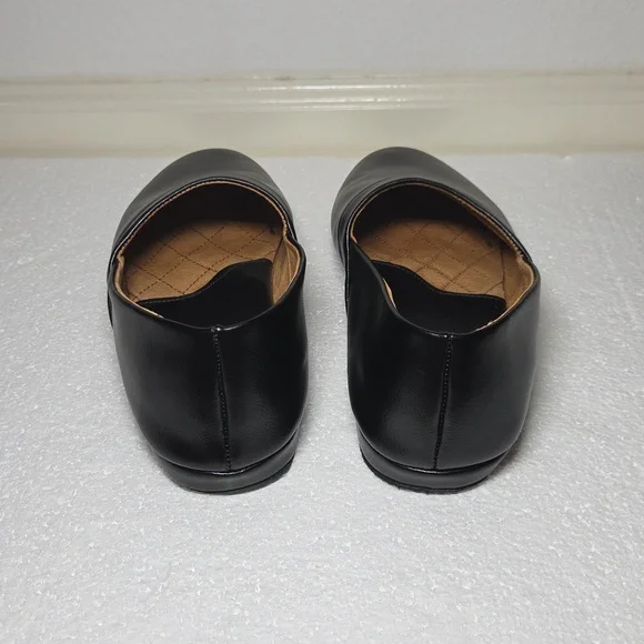 The Vermont Country Store | Men's Leather Slippers | 12M - Picture 3 of 5